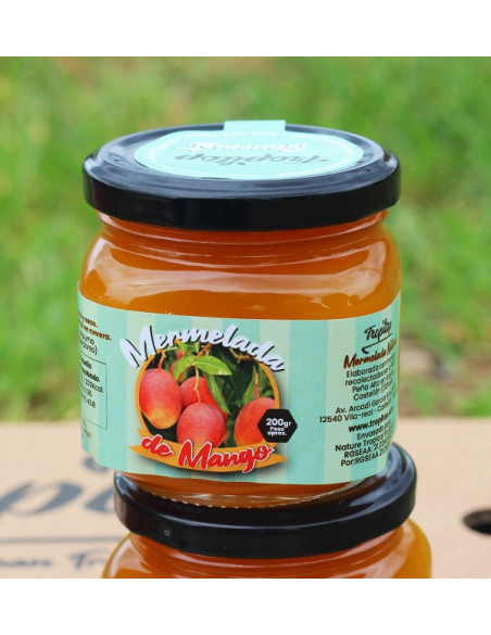 Hass avocados and mango jam