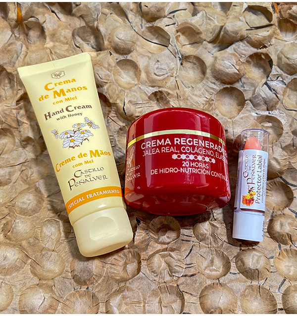 Buy Honey-Based Cosmetics Pack online from Tropitop