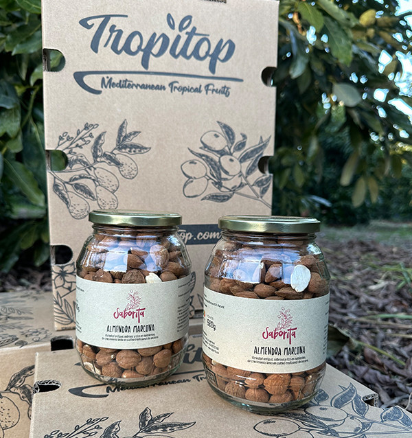 Buy Almonds Online at Tropitop